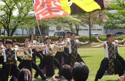 襲雷舞踊団